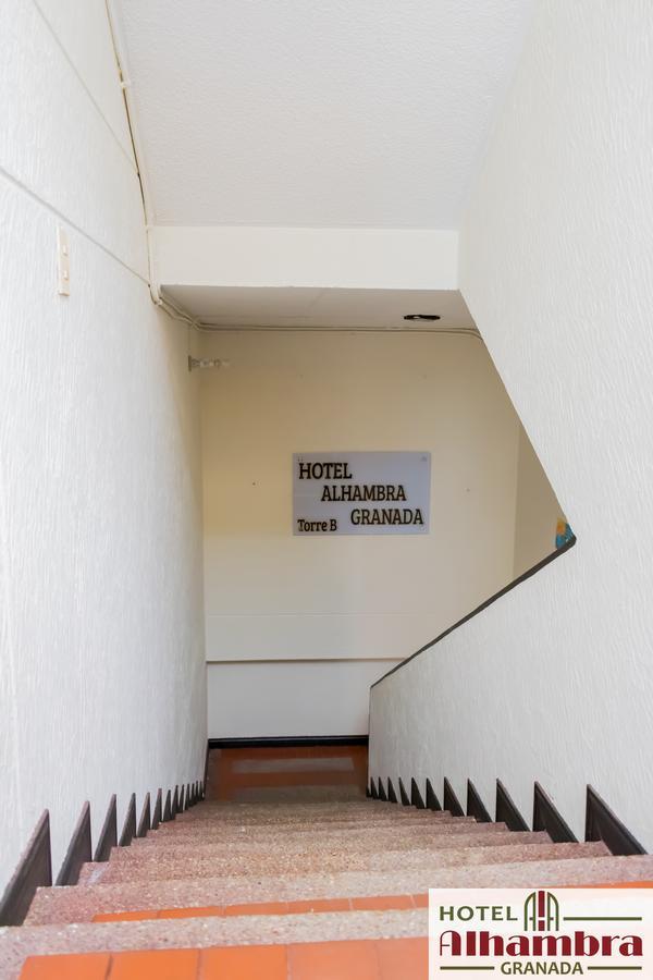 Hotel Alhambra Torre B Granada  Exterior photo